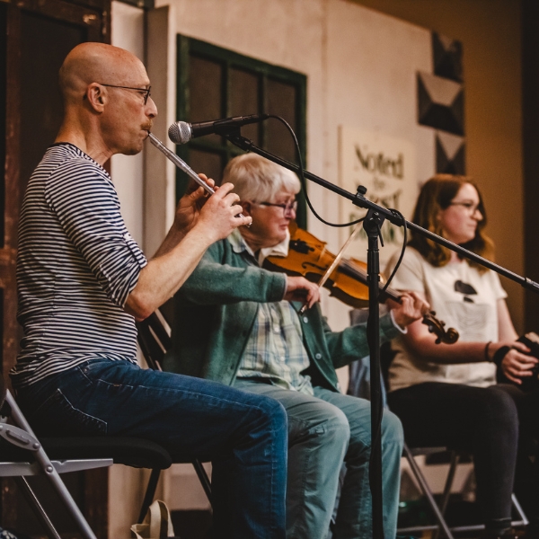 Live Irish music at the CelticMKE Ceili